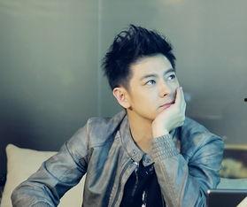 娱乐吃瓜姐妹胡文煊是谁,胡文煊的崛起之路