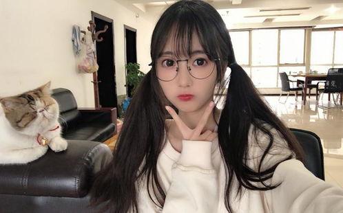 娱乐吃瓜酱本人露脸视频